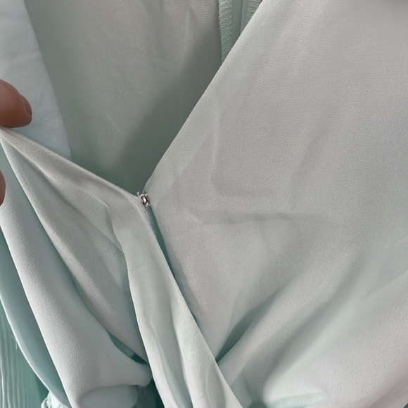 Pleat romper with lining. - Picture 5 of 13